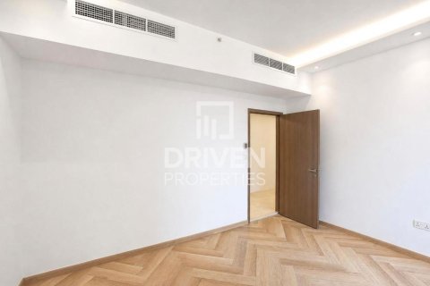 Apartment in Sadaf, Jumeirah Beach Residence, Dubai 4 bedrooms, 271.37 sq.m. № 127504 - photo 9