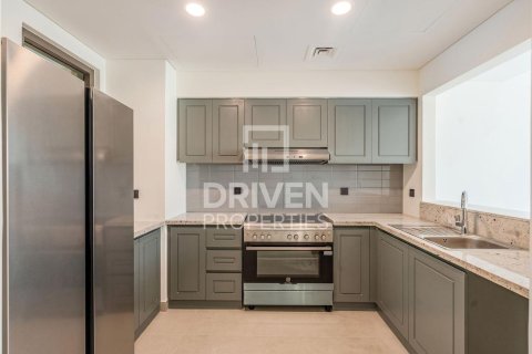 Townhouse in Damac Lagoons, Dubai 4 bedrooms, 144 sq.m. № 127515 - photo 13