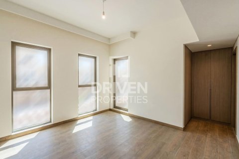 Townhouse in Damac Lagoons, Dubai 4 bedrooms, 144 sq.m. № 127515 - photo 4
