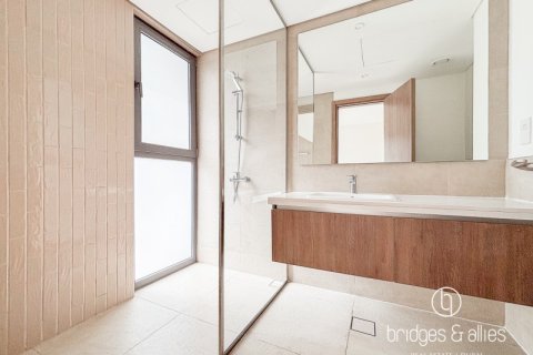 Снять в аренду виллу в Tilal Al Ghaf, Дубай: 3 спальни, 145м², № 92179 - фото 18