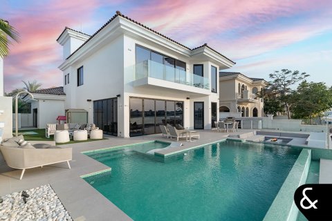 Купить виллу в Garden Homes, Пальма Джумейра, Дубай: 4 спальни, 511м², № 75671 - фото 2