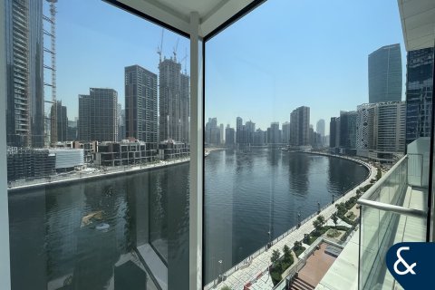 Apartamento en Business Bay, Dubai, 1 dormitorio, 83 m², № 75670 - foto 1