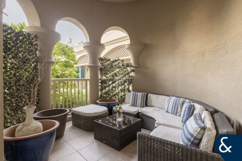 Купить квартиру в Shoreline Apartments, Пальма Джумейра, Дубай: 2 спальни, 149м², № 75686 - фото 15