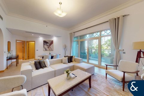 Купить квартиру в Shoreline Apartments, Пальма Джумейра, Дубай: 2 спальни, 149м², № 75686 - фото 3