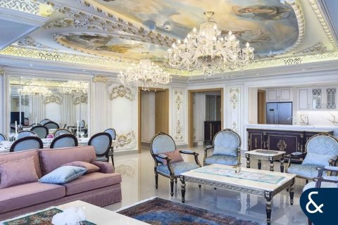 Apartment in Downtown Dubai (Downtown Burj Dubai), Dubai 3 bedrooms, 237 sq.m. № 75685 - photo 2