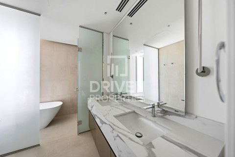 Townhouse in Nad Al Sheba 1, Nadd Al Sheba, Dubai 3 bedrooms, 167.78 sq.m. № 141069 - photo 17