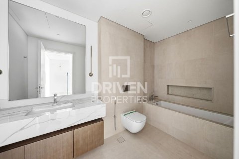 Townhouse in Nad Al Sheba 1, Nadd Al Sheba, Dubai 3 bedrooms, 167.78 sq.m. № 141069 - photo 15