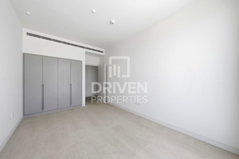 Townhouse in Nad Al Sheba 1, Nadd Al Sheba, Dubai 3 bedrooms, 167.78 sq.m. № 141069 - photo 9