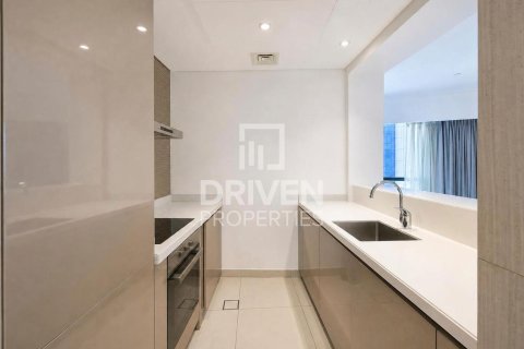 Apartment in DAMAC Towers by Paramount, Business Bay, Dubai 2 bedrooms, 129.51 sq.m. № 141055 - photo 21