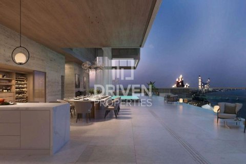 Apartment in Palm Jumeirah, Dubai 3 bedrooms, 585.1 sq.m. № 137259 - photo 4