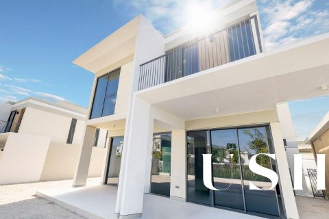 Villa en Harmony, Tilal Al Ghaf, Dubai, 5 dormitorios, 518 m², № 46731 - foto 1