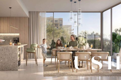 Apartment in Dubai Land, Dubai 2 bedrooms, 156 sq.m. № 46745 - photo 2