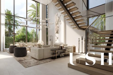 Townhouse in Nad Al Sheba 1, Nadd Al Sheba, Dubai 3 bedrooms, 310 sq.m. № 46732 - photo 5