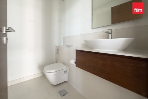 Apartment in Al Wasl, Dubai 3 bedrooms, 208.7 sq.m. № 10162 - photo 17