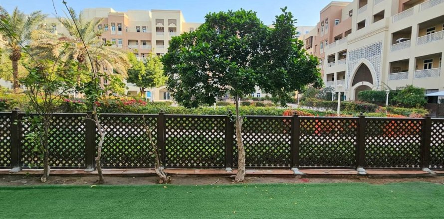 Appartement à Al Furjan, Dubai, 3 chambres, 260.1 m², № 10151