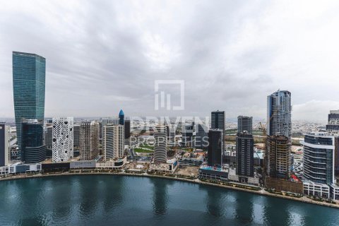 Apartment in Business Bay, Dubai 3 bedrooms, 156.54 sq.m. № 128466 - photo 19