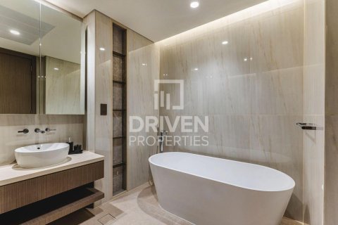 Apartment in Business Bay, Dubai 3 bedrooms, 156.54 sq.m. № 128466 - photo 11