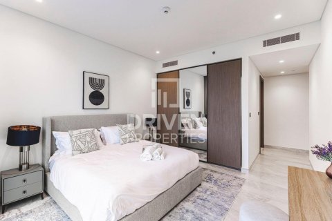 Apartment in Business Bay, Dubai 3 bedrooms, 156.54 sq.m. № 128466 - photo 5