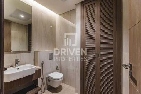 Apartment in Business Bay, Dubai 3 bedrooms, 156.54 sq.m. № 128466 - photo 15