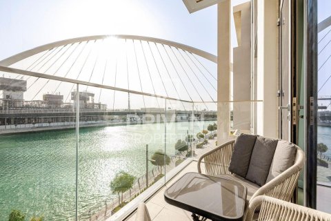 Appartement à Al Wasl, Dubai, 2 chambres, 123.19 m², № 128484