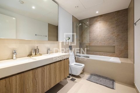 Apartment in Zabeel, Dubai 3 bedrooms, 159.33 sq.m. № 128494 - photo 13