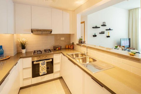 Apartment in MUDON VIEWS in Mudon, Dubai 2 bedrooms, 180 sq.m. № 29982 - photo 2