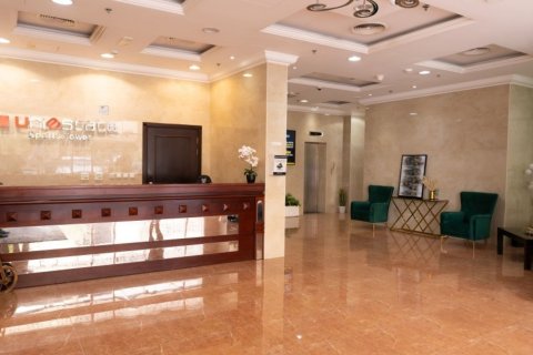 Купить квартиру в Dubai Sports City, Дубай: 2 спальни, 114м², № 48442 - фото 10