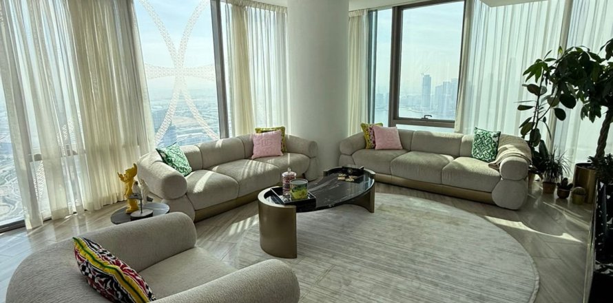 Apartment in Culture Village, Dubai 3 bedrooms, 216.8 sq.m. № 93476