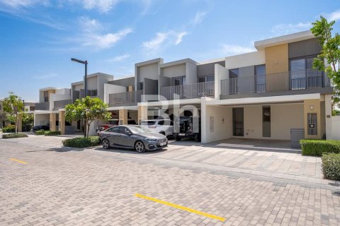 Townhouse in Tilal Al Ghaf, Dubai 3 bedrooms, 207 sq.m. № 21877 - photo 21