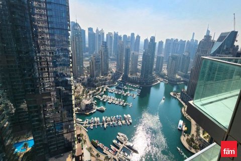 Apartamento en Dubai Marina, Dubai, 3 dormitorios, 181 m², № 69719 - foto 1