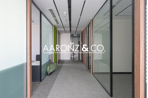 Снять в аренду офис в Дубай Марине, Дубай: 344м², № 92201 - фото 13