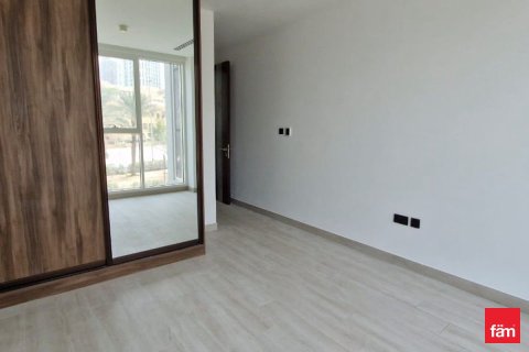 Villa in Dubai 4 bedrooms, 188.5 sq.m. № 50841 - photo 4