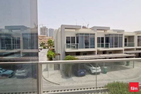 Villa in Dubai 4 bedrooms, 188.5 sq.m. № 50841 - photo 13