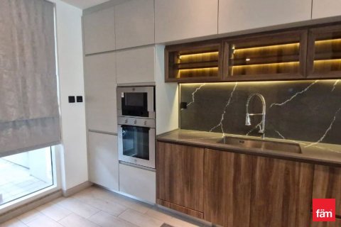 Villa in Dubai 4 bedrooms, 188.5 sq.m. № 50841 - photo 12