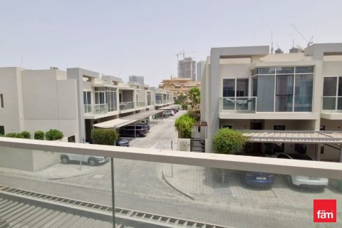 Villa in Dubai 4 bedrooms, 188.5 sq.m. № 50841 - photo 14
