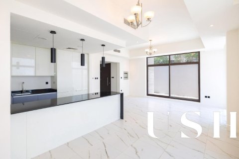 Townhouse in District 11, Mohammed Bin Rashid City, Dubai 4 bedrooms, 301 sq.m. № 46697 - photo 2