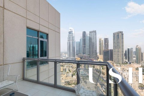 Apartamento en The Residences, Downtown Dubai (Downtown Burj Dubai), Dubai, 3 dormitorios, 218 m², № 46698 - foto 2
