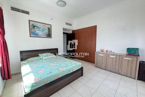 Apartment in Jumeirah Lake Towers, Dubai 2 bedrooms, 122 sq.m. № 74109 - photo 7