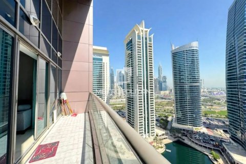 Apartment in Jumeirah Lake Towers, Dubai 2 bedrooms, 122 sq.m. № 74109 - photo 12