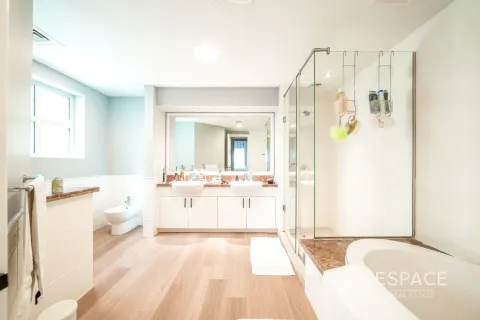 Appartement à Palm Jumeirah, Dubai, 2 chambres, 180 m², № 71175 - photo 15