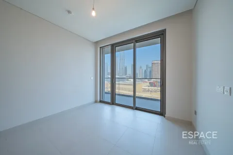 Купить квартиру в Даунтаун Дубай (Даунтаун Бурдж Дубай), Дубай: 3 спальни, 128м², № 71176 - фото 17