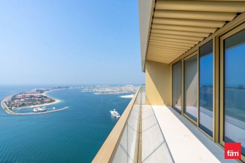 Apartment in Dubai Harbour, Dubai 1 bedroom, 83.1 sq.m. № 23207 - photo 1
