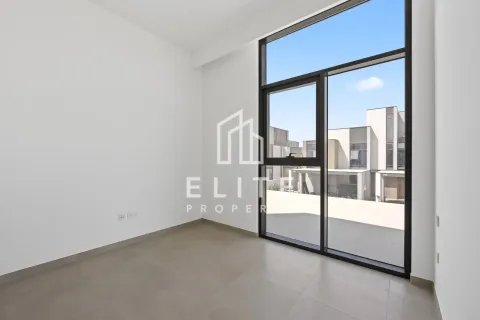 Villa in Dubai 4 bedrooms № 59382 - photo 6