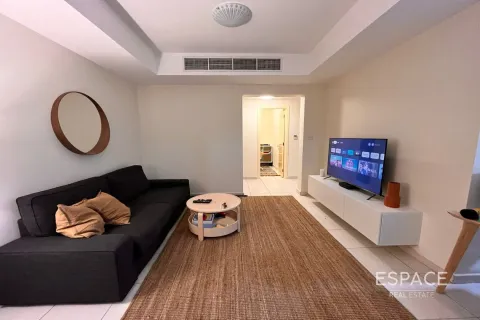 Villa in Springs 14, The Springs, Dubai 2 bedrooms, 153 sq.m. № 62255 - photo 9
