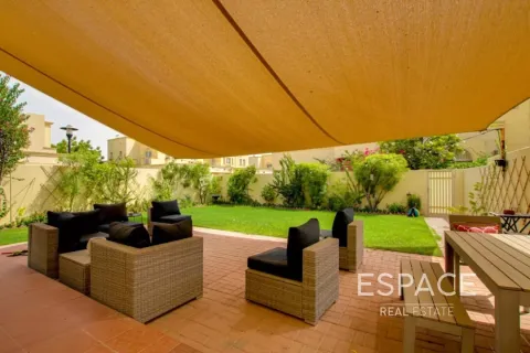 Villa in The Springs, Dubai 3 bedrooms, 209 sq.m. № 62253 - photo 8