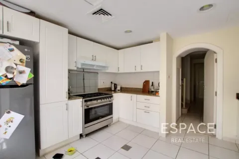 Villa in The Springs, Dubai 3 bedrooms, 209 sq.m. № 62253 - photo 3
