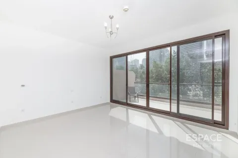 Townhouse in Jumeirah Islands, Dubai 4 bedrooms, 217 sq.m. № 62260 - photo 18