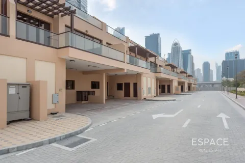 Townhouse in Jumeirah Islands, Dubai 4 bedrooms, 217 sq.m. № 62260 - photo 6