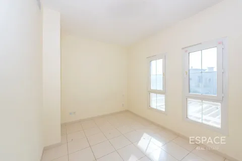 Villa in The Springs, Dubai 2 bedrooms, 153 sq.m. № 62259 - photo 4
