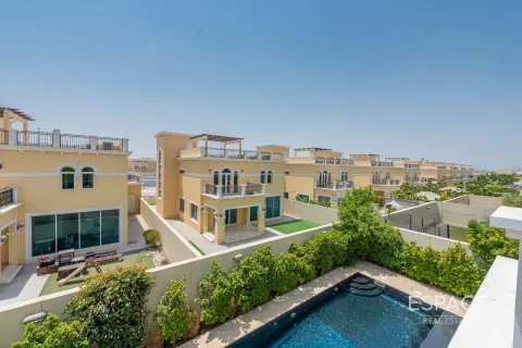Villa in Legacy Nova Villas, Jumeirah Park, Dubai 4 bedrooms, 454 sq.m. № 62258 - photo 13